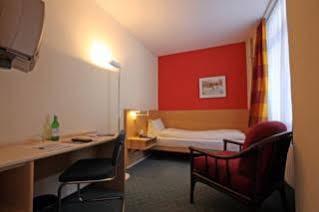 Esplanade Swiss Quality Hotel Davos Ngoại thất bức ảnh